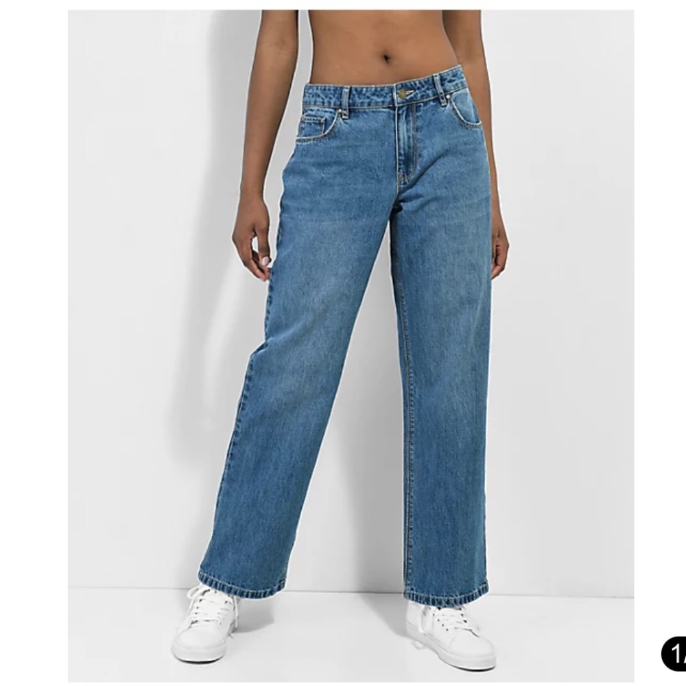 Mid rise jeans